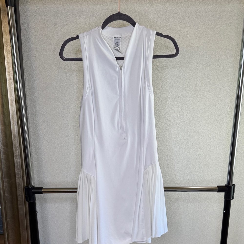 White Sleeveless Athleta Dress with built in shorts.